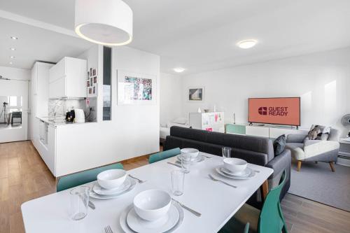 GuestReady - Relax in Style in the City of Lights