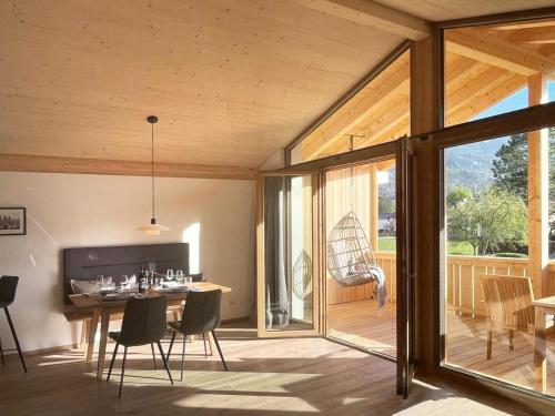 Φωτογραφία από το άλμπουμ του Ferienwohnung h9 Berg in Garmisch-Partenkirchen στο Γκάρμις-Παρτενκίρχεν