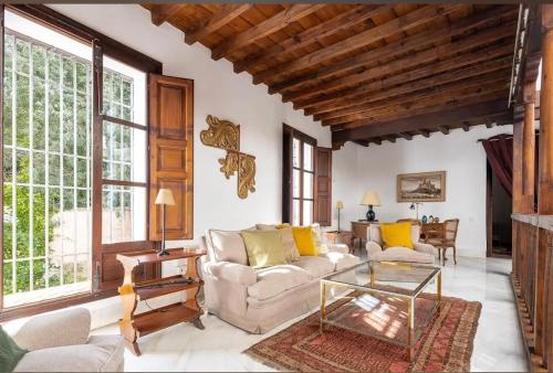 Galería fotográfica de Casa de lujo frente a la Alhambra en Granada