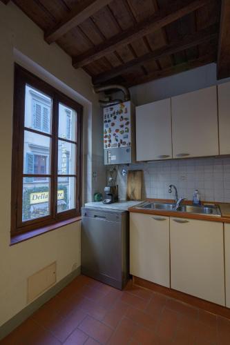 Traditional Florentine 1BR apartment close to Piazza Santa Croce