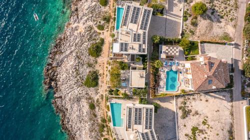 Seaside Luxury Villa Castello Rogoznica Heated Pool, Sauna, Gym & Jacuzzi