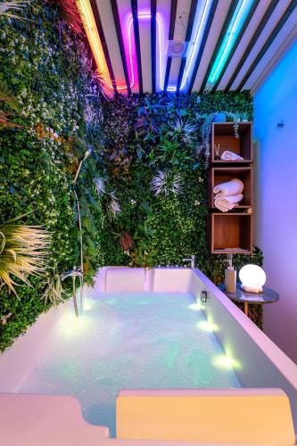 Cozy Jacuzzi Bordeaux Chartrons