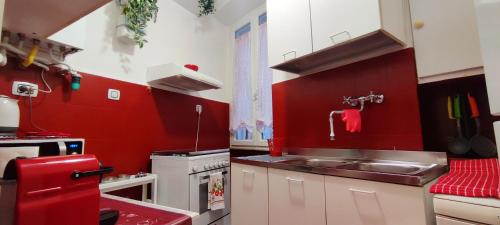 Ippolito Nievo Flat a Trastevere