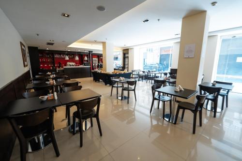 Restoran atau tempat lain untuk makan di Mérit San Telmo by Amérian