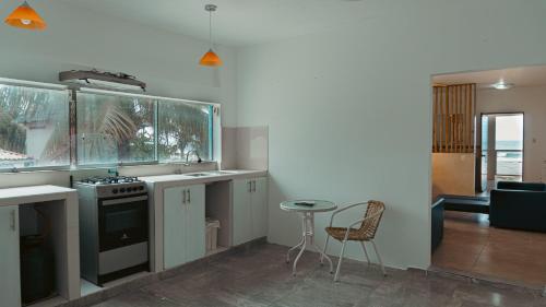 Η κουζίνα ή μικρή κουζίνα στο Balcones de Zorritos