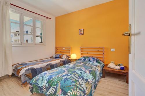 NEW! IDEAL FLAT FOR GROUPS TO WORK or SURF