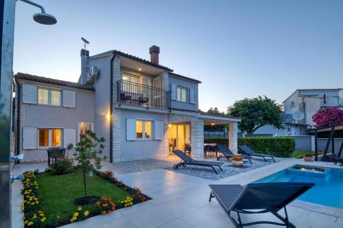 Herrliches Haus Breeze Mit Pool Und Meerblick