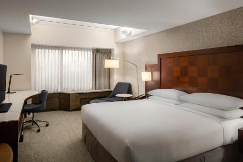 Renaissance Seattle Hotel Image
