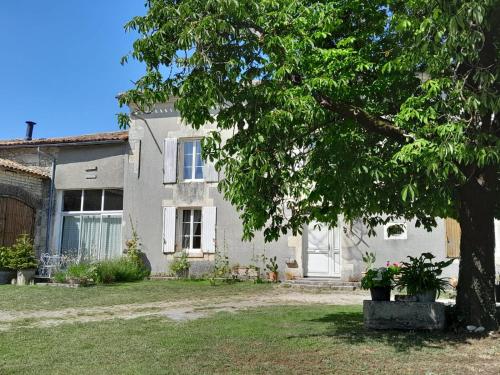 Chez Eugène et Valérie