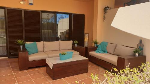 Vilamoura Paradisus Laguna with Patio and Pool