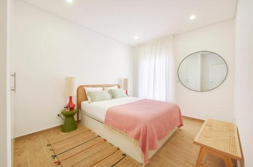 Beachside New Apartment with AC, By TimeCooler
