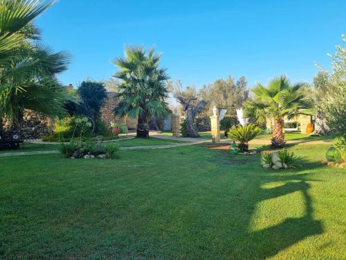 Gallery image of Giardini di Marzo in Felline