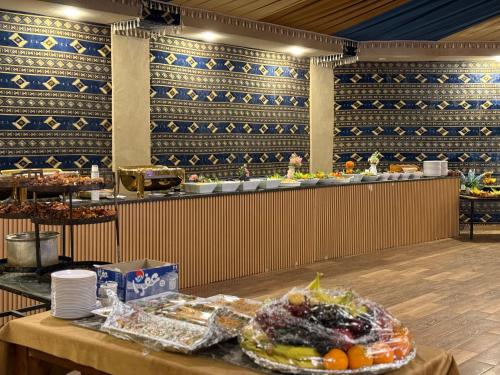 Φαγητό σε αυτό το κάμπινγκ ή κάπου εκεί κοντά