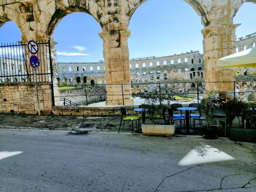 Pula-Center Colosseum Apartment