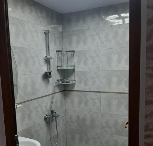 Een badkamer bij CB Sweet Hotel