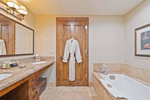 Aspen Mountain Residences 2 Bedroom Luxury Residence photo 3