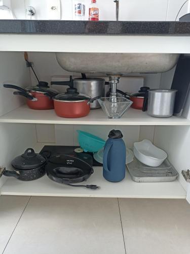 Kuchyň nebo kuchyňský kout v ubytování Excelente e moderno apartamento com linda vista