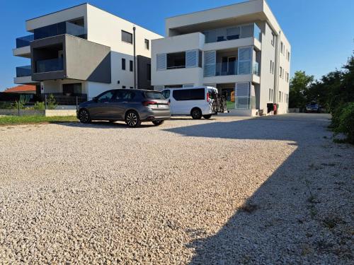 Apartments by the sea Nin, Zadar - 23668