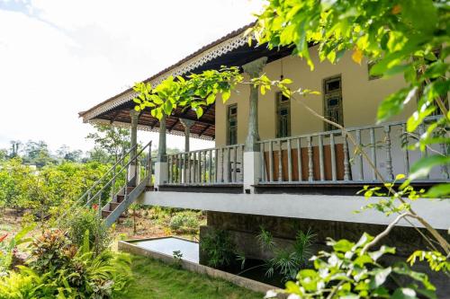Μπαλκόνι ή βεράντα στο The River House Ingiriya