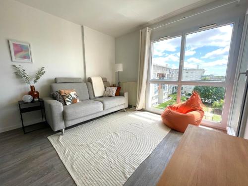 5 min Versailles & Golf National