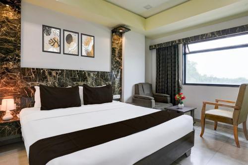 Gallery image of Super Townhouse Anand Formerly Hotel The Maison in Anand