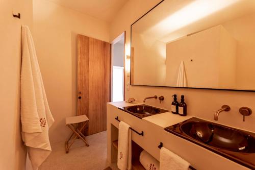 Ένα μπάνιο στο Boutique Hotel Jardines de Palerm