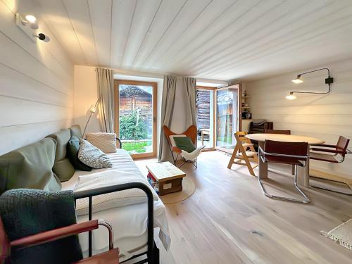 Χώρος καθιστικού στο Perfect Lodge 10 mns from Verbier, Swiss Alps