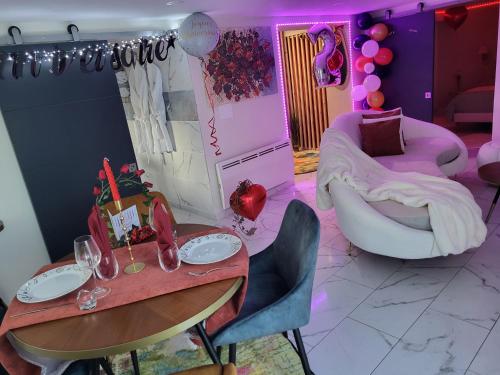 Gambar di galeri bagi Love room le belka di Rive-de-Gier