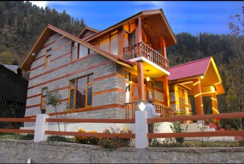 Gallery image of Frostvale Private 3 Bedroom Cottage in Manāli