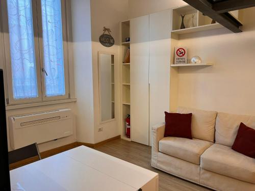 Luxury Studio near Bocconi - City Centre by Kibilù Affitti Brevi