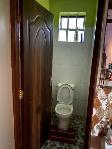 Bilik mandi di Koigi Apartment