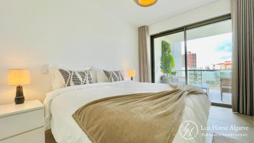 Sunset - Luxury Property - Pool - Garden - 500m Beach