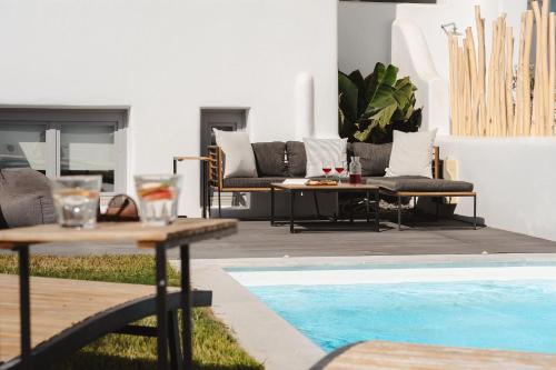 Φωτογραφία από το άλμπουμ του Villa Karla, Beachside Bliss in Agios Prokopios στον Άγιο Προκόπιο
