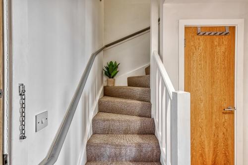 Φωτογραφία από το άλμπουμ του Cosy Central 2-Bed Flat City View & Parking σε Wigan