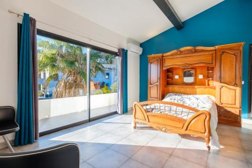 Ένα ή περισσότερα κρεβάτια σε δωμάτιο στο Villa architecte Vue Mer