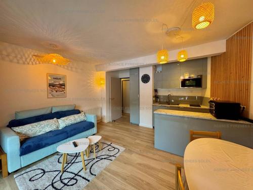 Appartement F2/cabine pieds des pistes avec balcon, parking privé et accès internet - Les Angles - FR-1-295-197