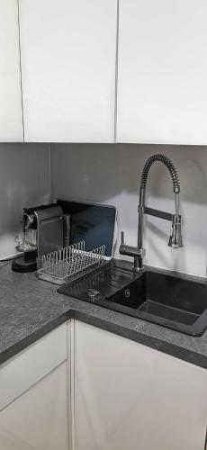 Lovely flat Abbesses center - Paris Montmartre