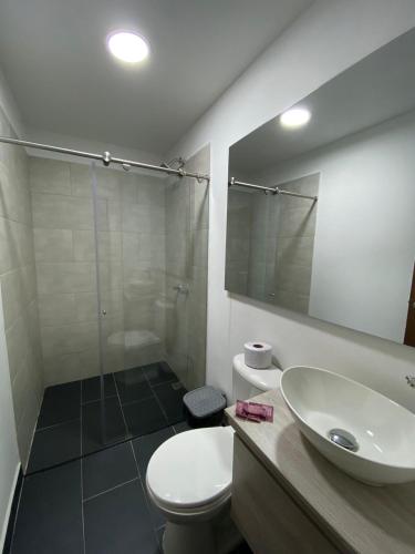 Koupelna v ubytování Hotel Gallery By 70