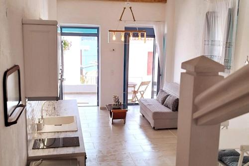 Φωτογραφία από το άλμπουμ του Aggelikis traditional house στον Πόρο