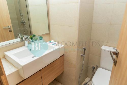 Koupelna v ubytování Bloomfields Cozy Stu Azizi Riviera Meydan