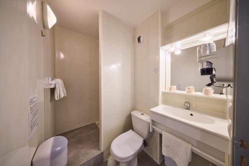 Ένα μπάνιο στο Hotel Eco - A75