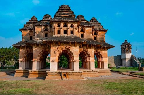 Σημείο ενδιαφέροντος κοντά σε αυτός ο ξενώνας