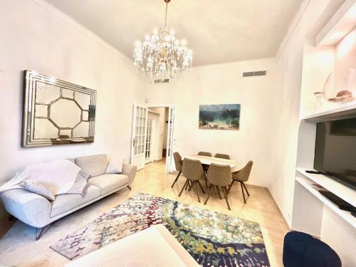 Marina Luxury 3 bedroom by Welcome to Cannes