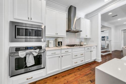 Η κουζίνα ή μικρή κουζίνα στο Available for Season! After Dune Delight at Nature Walk