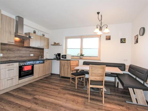 Kuchyňa alebo kuchynka v ubytovaní Apartment Dengg by Interhome