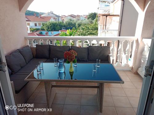 Apartment in Lopar with Terrace, Air condition, WIFI 4620-4