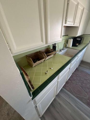 Gallery image of 5 Mins off i15 City Park PickleBall Courts in Bountiful