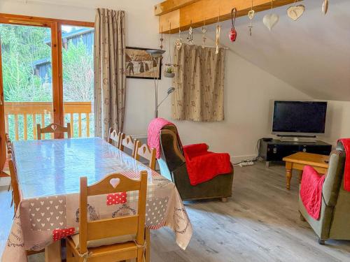 Confortable appartement pour 8 avec cuisine équipée à Notre-Dame-de-Bellecombe - FR-1-807-67