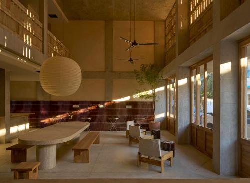 Hotel Humano, a Member of Design Hotelsにあるシーティングエリア