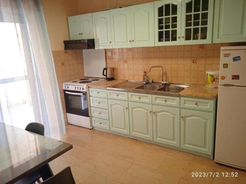 Central Home Kavala-COZY